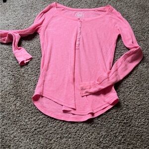 $5 So long sleeve pink shirt